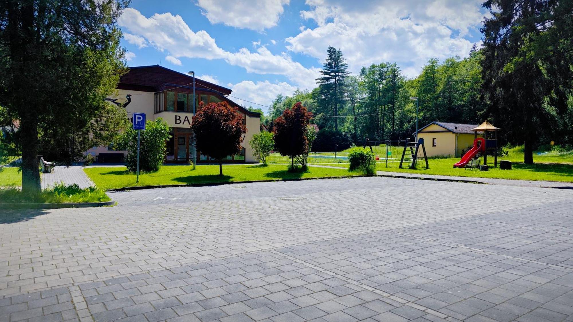 Geyserpark Village Karlovy Vary Exterior foto