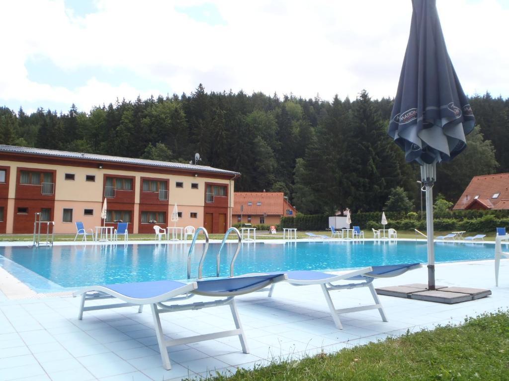 Geyserpark Village Karlovy Vary Exterior foto